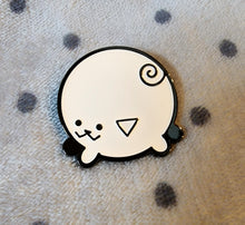 Load image into Gallery viewer, Round N&#39; Happy Pipapeep Enamel Pin!
